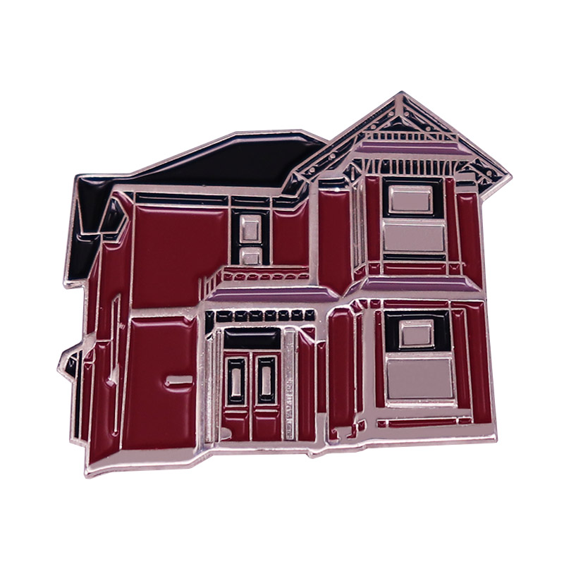Vintage Fashion Build - Charmed Halliwell Manor Emaille-Anstecknadel im viktorianischen