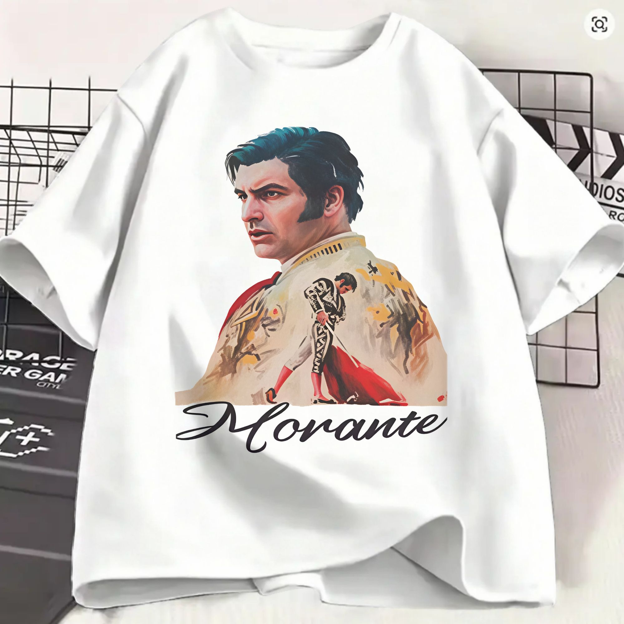 Vintage Fashion La - Morante De La Puebla Herren-T-Shirt Matador