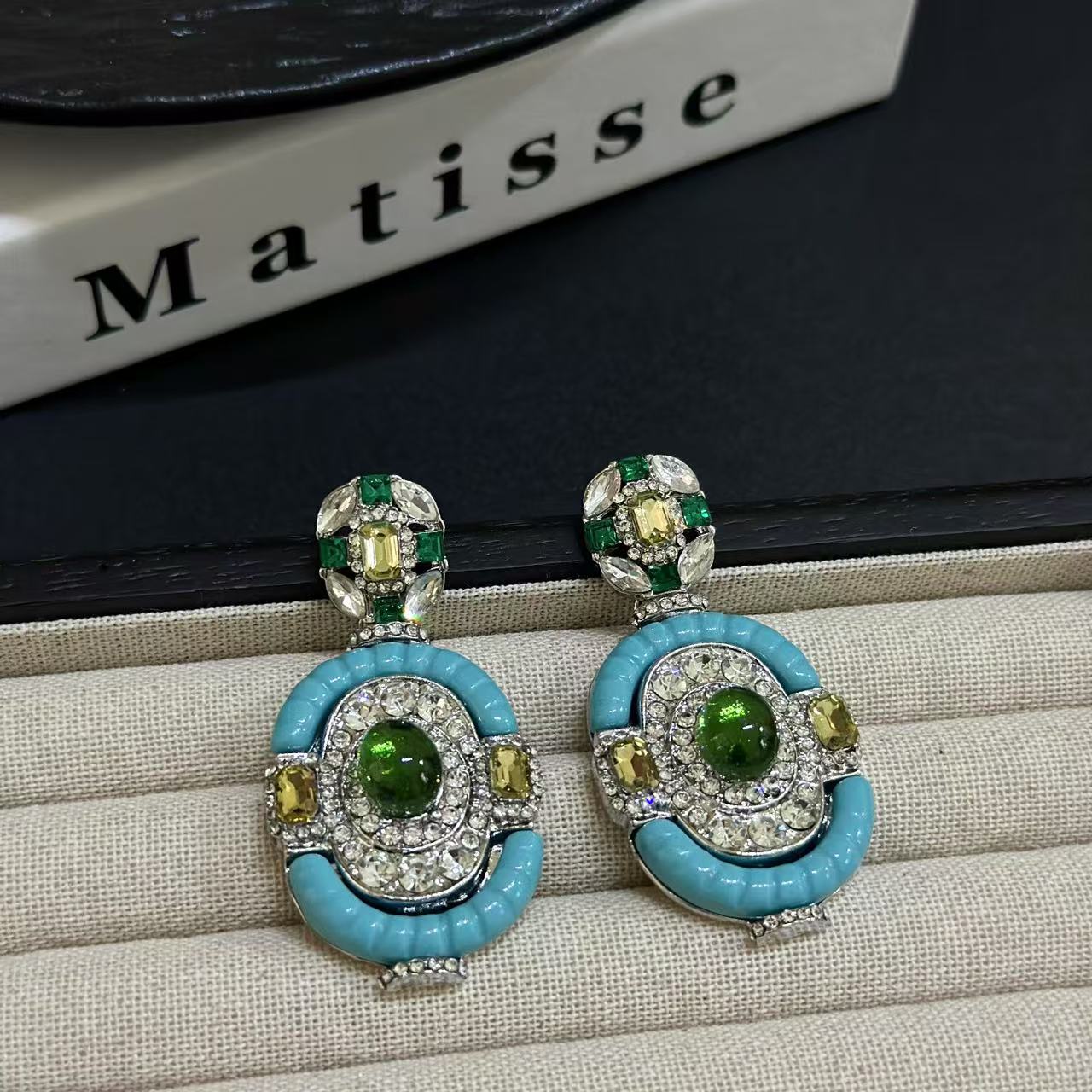 Vintage Türkis-Smaragd Silber  – Vintage Fashion Eras Bewertung und Preis