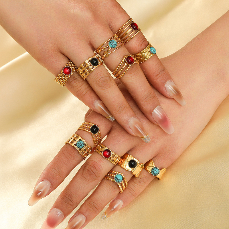 Edelstahl Gold Geprägter Ring  – Vintage Fashion Tiktok Bewertung und Preis