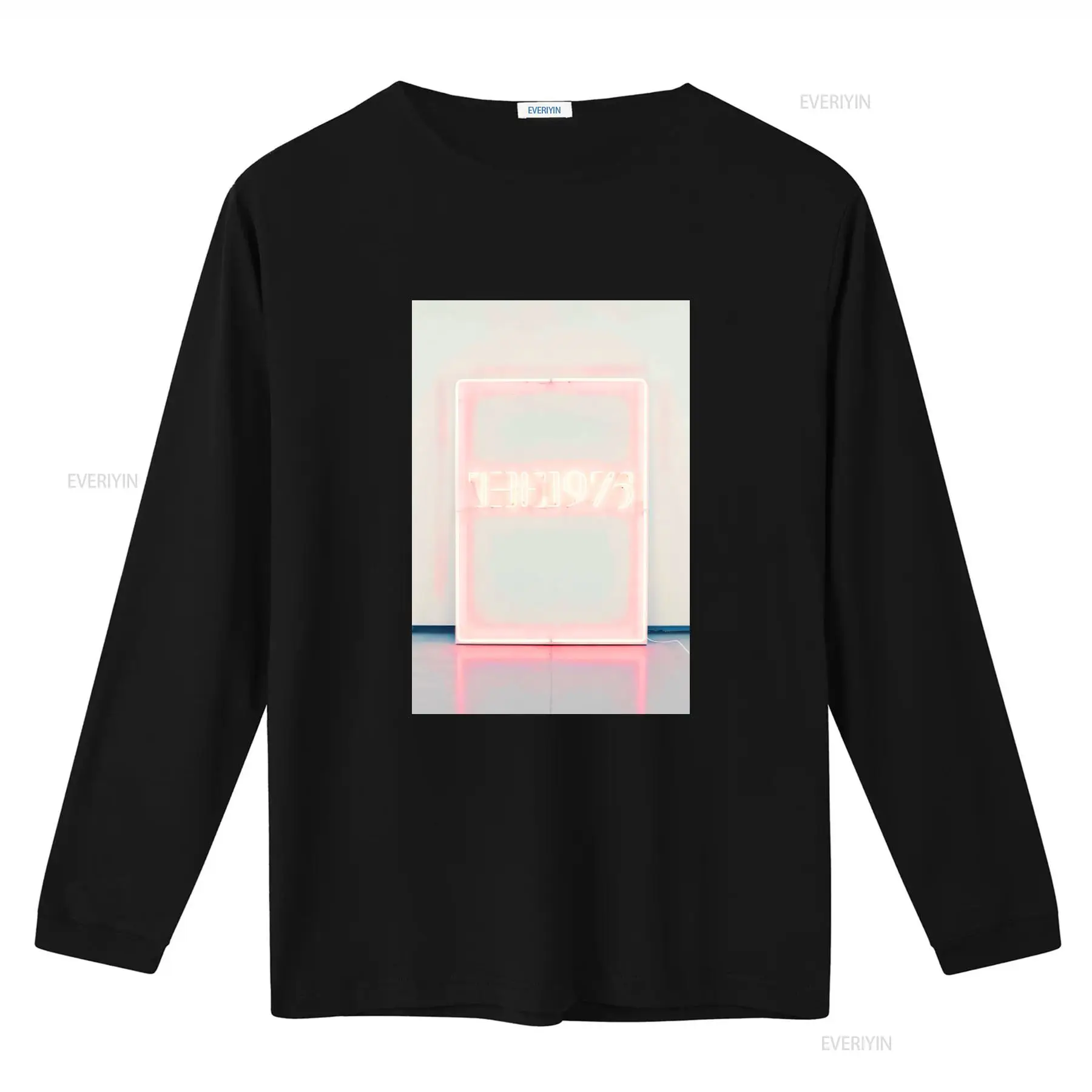 Herren-T-Shirt „1975 Neon Sign – Vintage Fashion York Bewertung und Preis