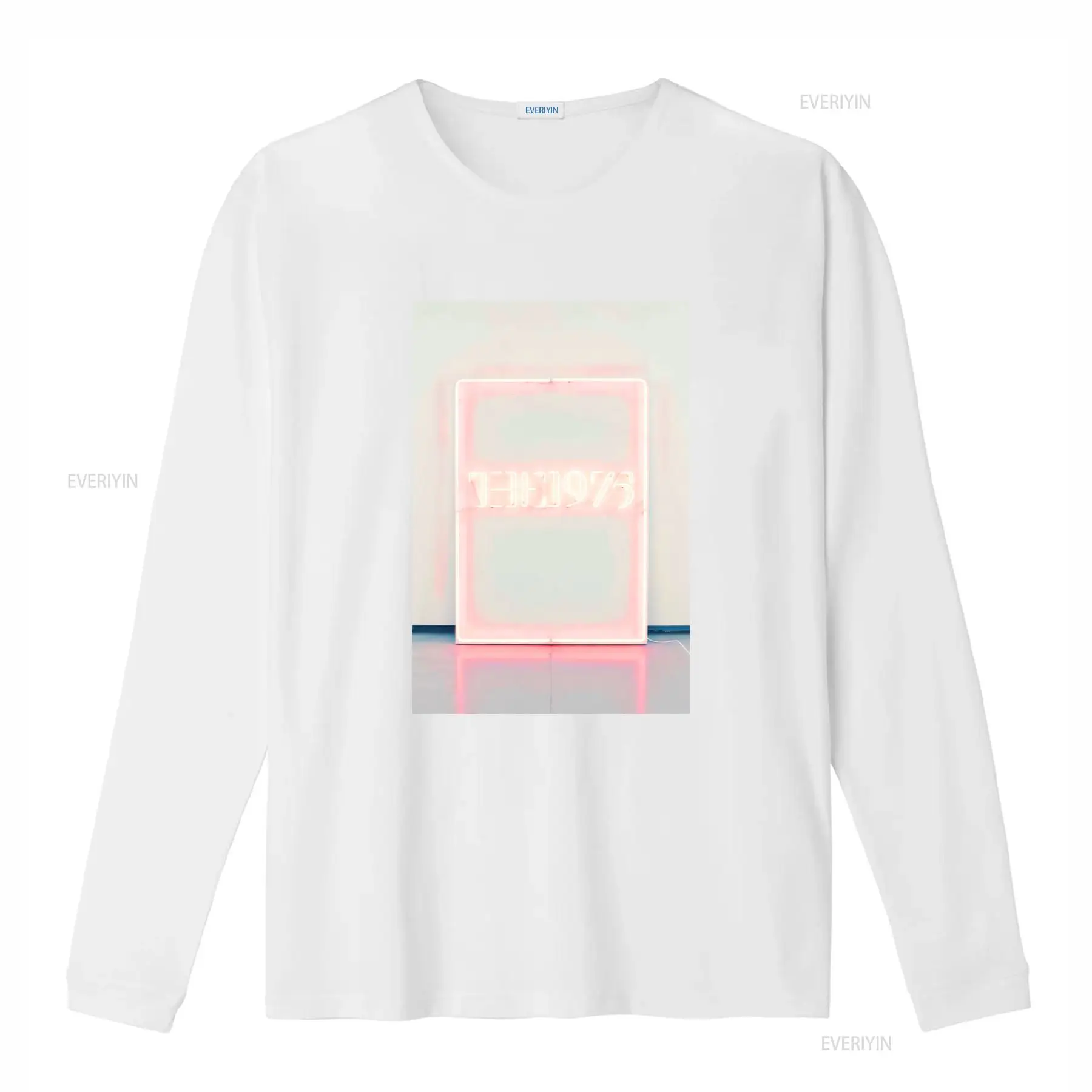Herren-T-Shirt „1975 Neon Sign – Vintage Fashion York Bewertung und Preis