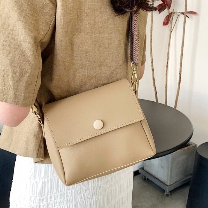 Ikonische Designer-Wickeltasch – Vintage Fashion Icons Bewertung und Preis